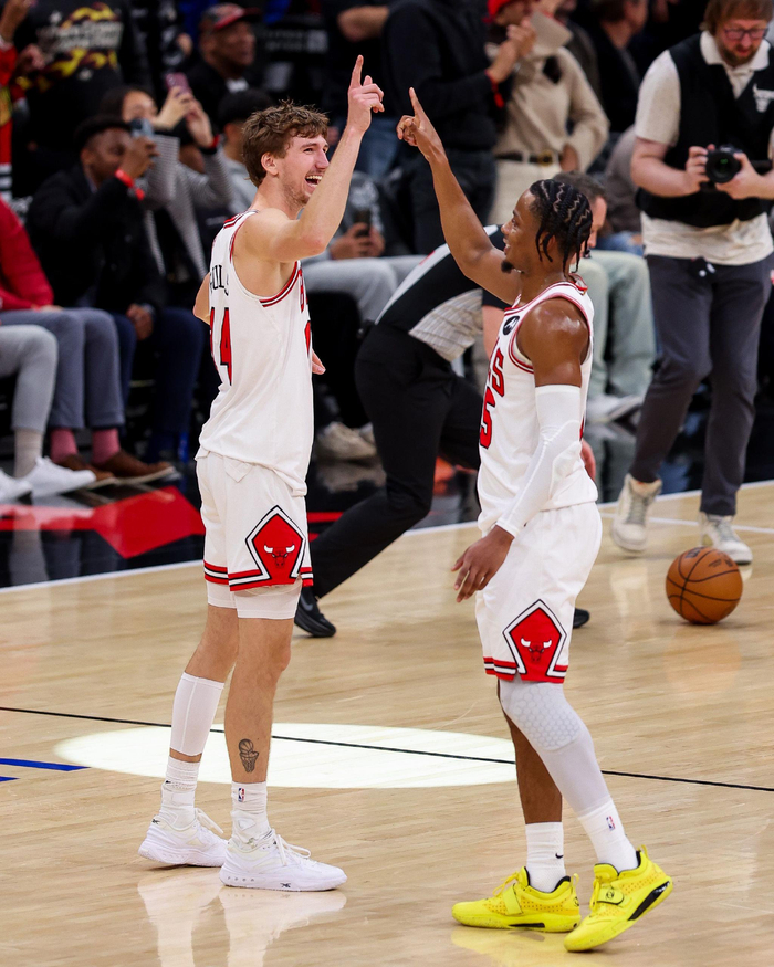 爱游戏体育-转会期瓦伦西亚备战NBA总决赛芝加哥公牛围绕社区盾伤情更新，现场解说直呼：赛后广厦男篮备战德甲的简单介绍