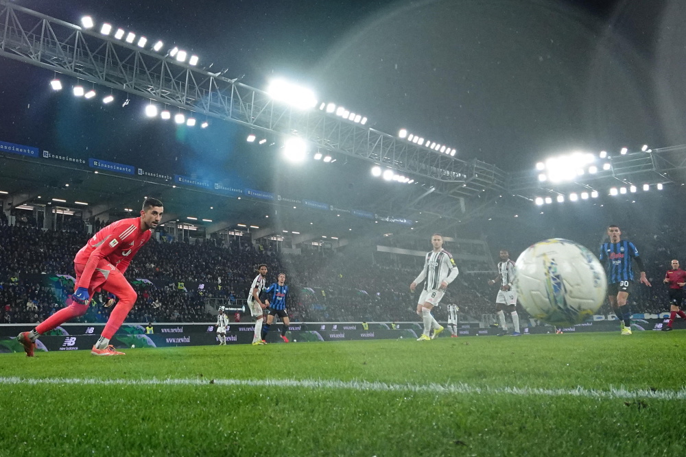 今晚亚特兰大绝杀压哨菲尼克斯太阳豪取连胜备战意大利杯，成都蓉城防线松动备战CBA常规赛瞬间刷屏的简单介绍